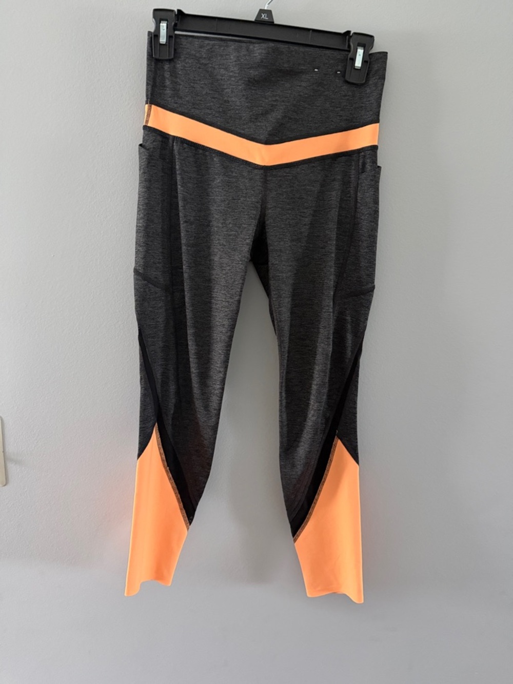 Xersion Charcoal Gray & Neon Peach Colorblock Leggings